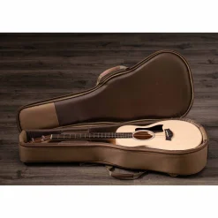 Taylor GS Mini-e Maple Layered Maple Acoustic-Electric Bass Guitar